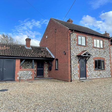 Saltkettle In Blakeney, Sleeping 12 In 5 Bedrooms Blakeney  Zewnętrze zdjęcie