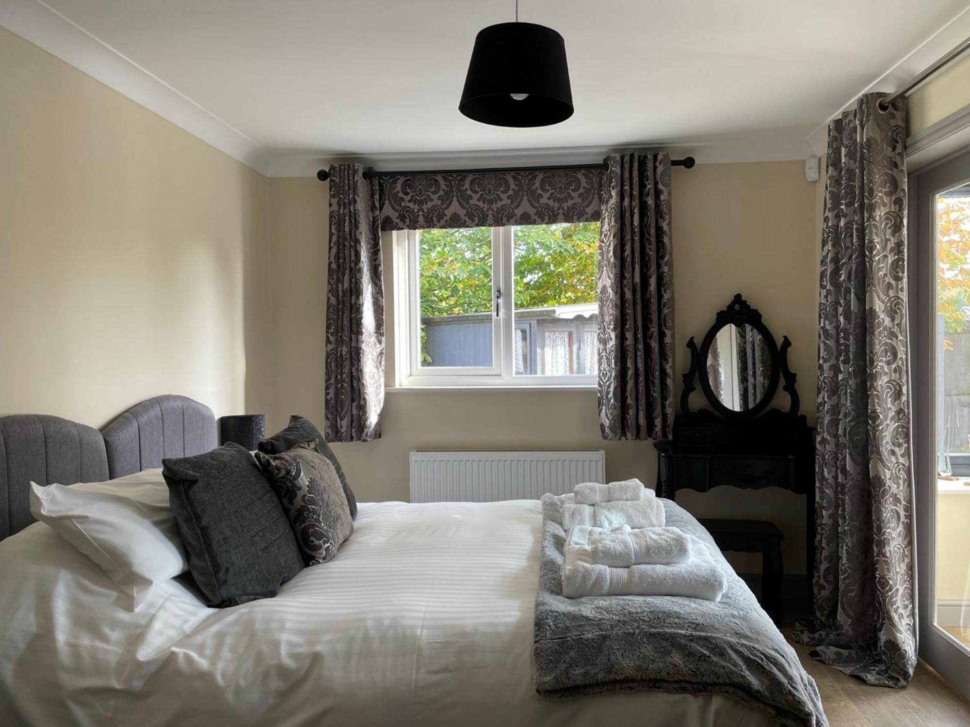 Saltkettle In Blakeney, Sleeping 12 In 5 Bedrooms Blakeney  Zewnętrze zdjęcie